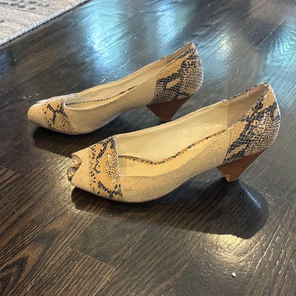 Snakeskin Patterned Peep Toe Heels Anthropologie - image 2